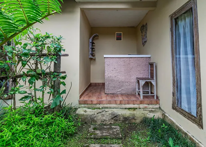 Capital O 94012 Dewa Jati House Hotel 3*