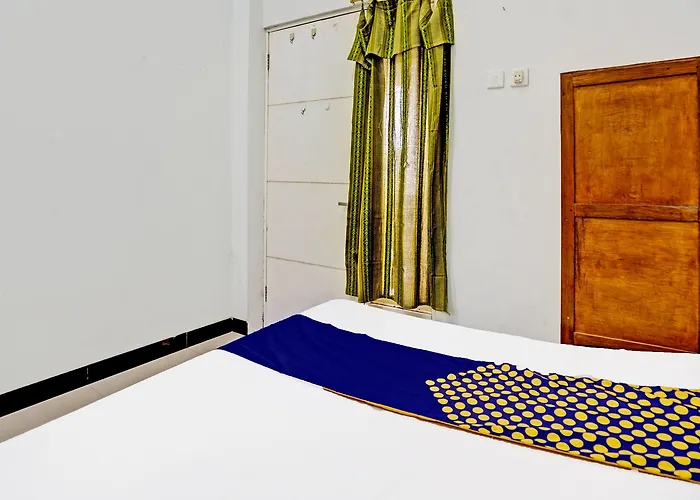 Hotel Capital O 94012 Dewa Jati House 3*