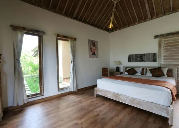 Capital O 94012 Dewa Jati House Hotel 3*
